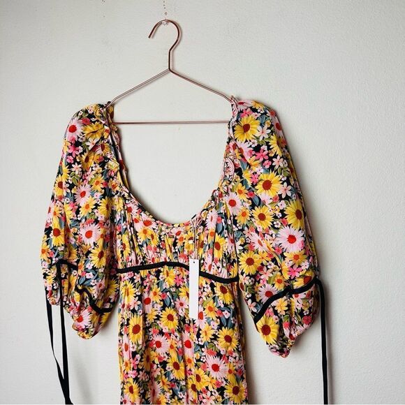 NWT For Love And Lemons Sylvia Floral Mini Dress Medium - Picture 5 of 7